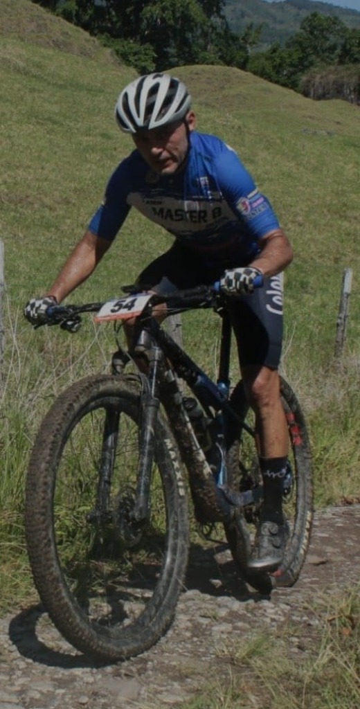 Jhon Jairo Botero - Campeón Masculino